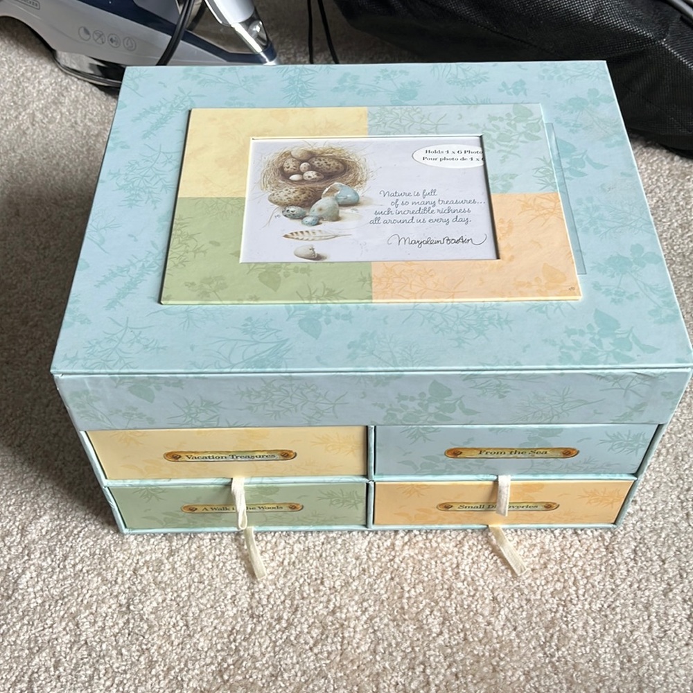 Pastel Jewelry Box